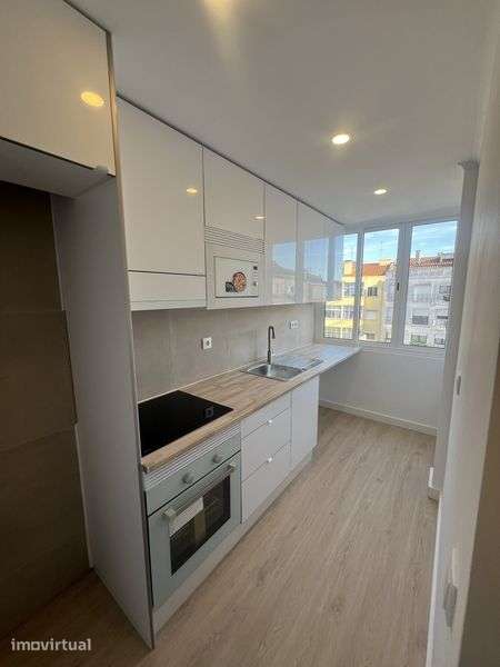 Apartamento T1 amadora - Grande imagem: 2/8