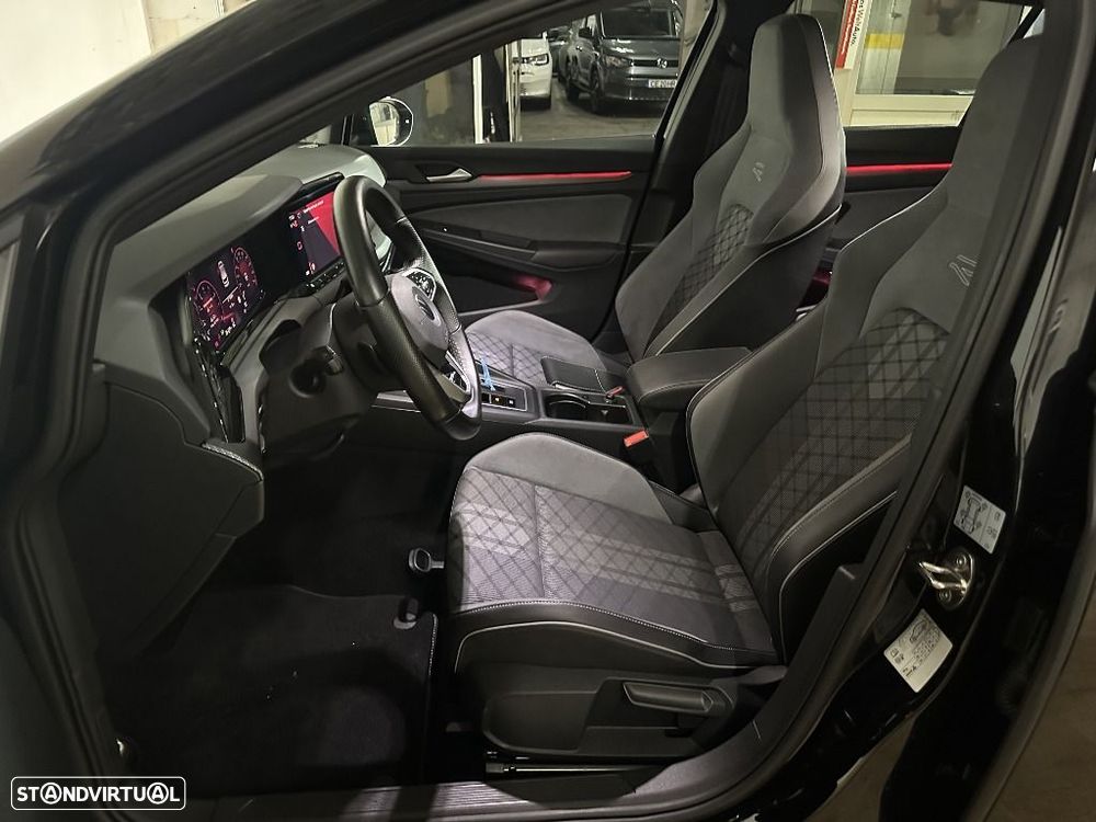 VW Golf 1.5 eTSI R-Line DSG - 8