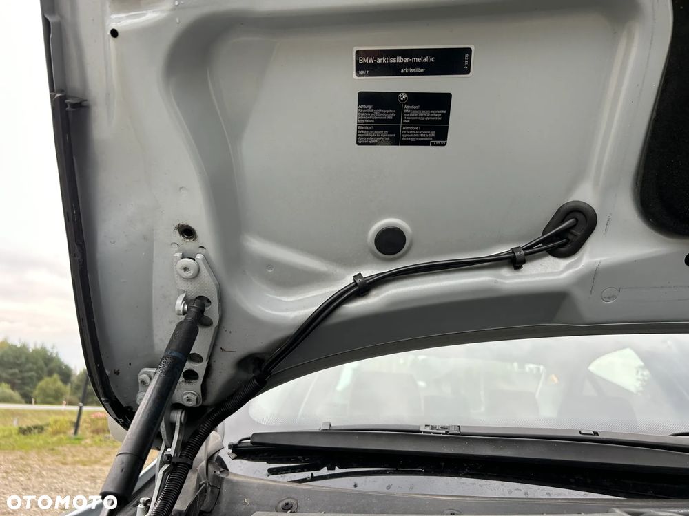 BMW Seria 5 525tds - 25