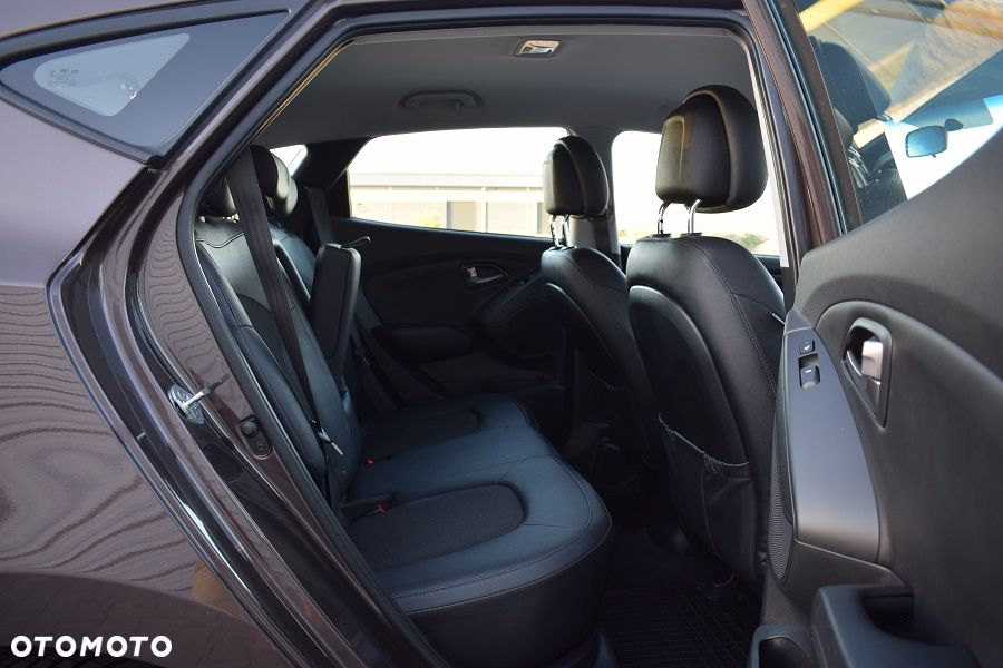 Hyundai ix35 1.7 CRDi Premium 2WD - 11