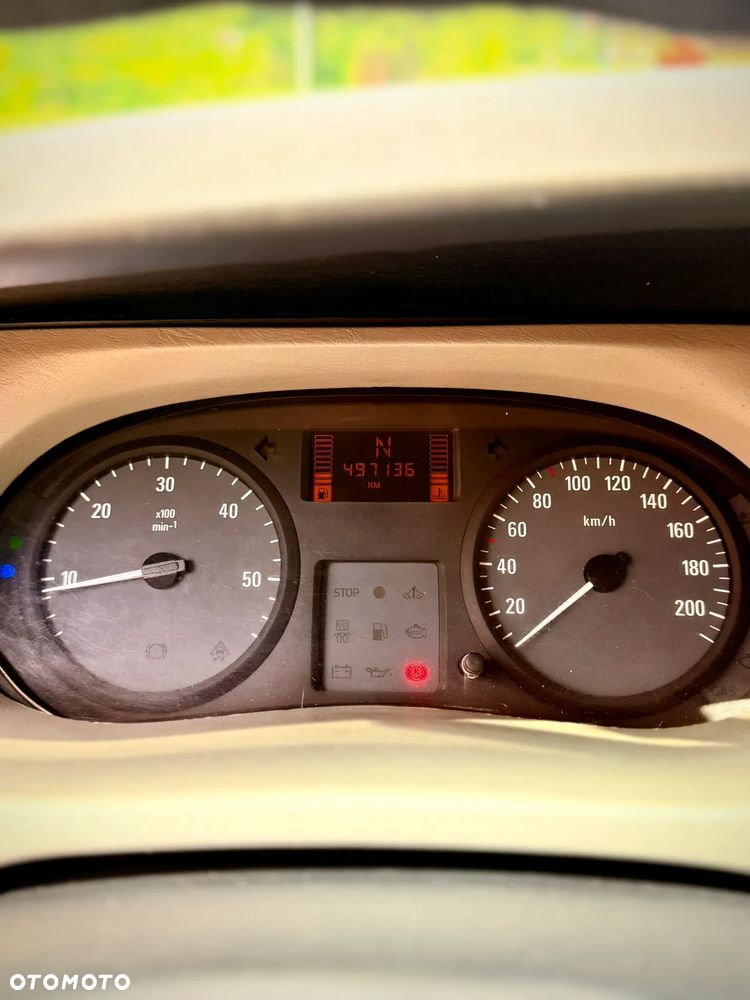 Opel Vivaro - 9