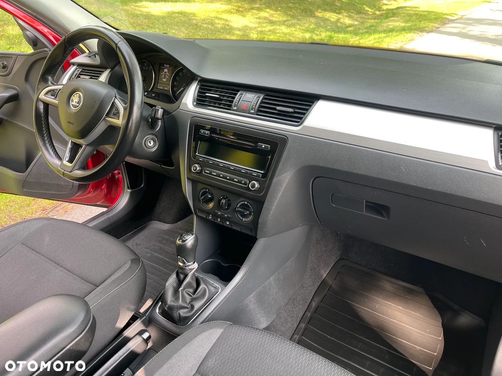 Skoda RAPID Spb 1.2 TSI Ambition - 6