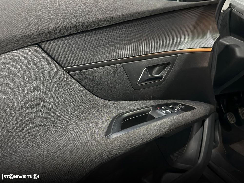 Peugeot 5008 1.5 BlueHDi Allure - 26