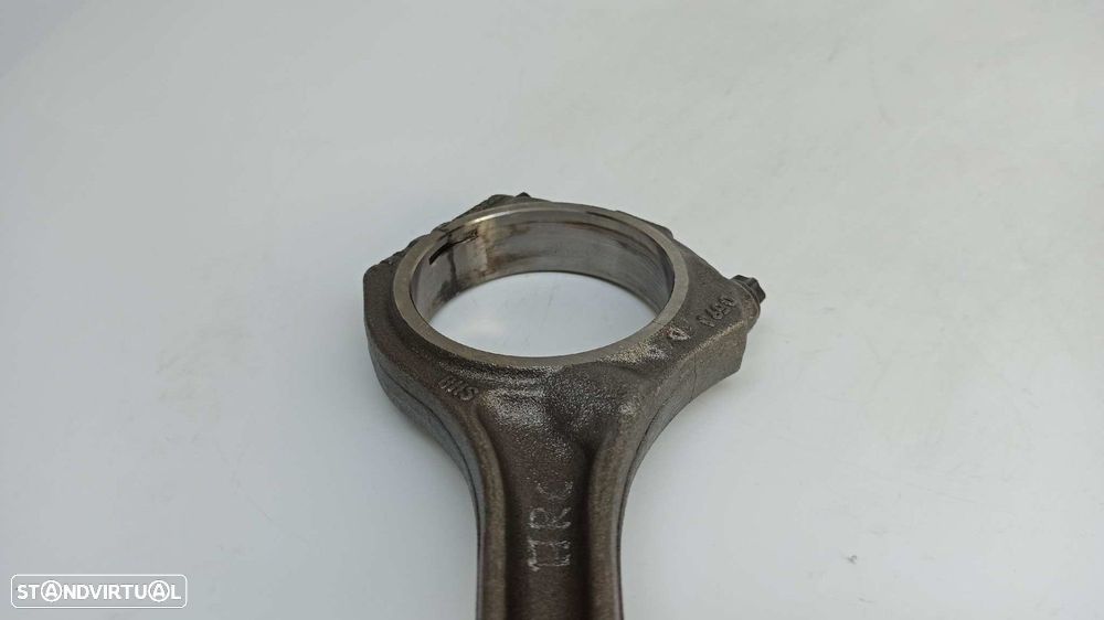 BIELA AUDI A4 CABRIO (8H) 2.5 TDI - 8