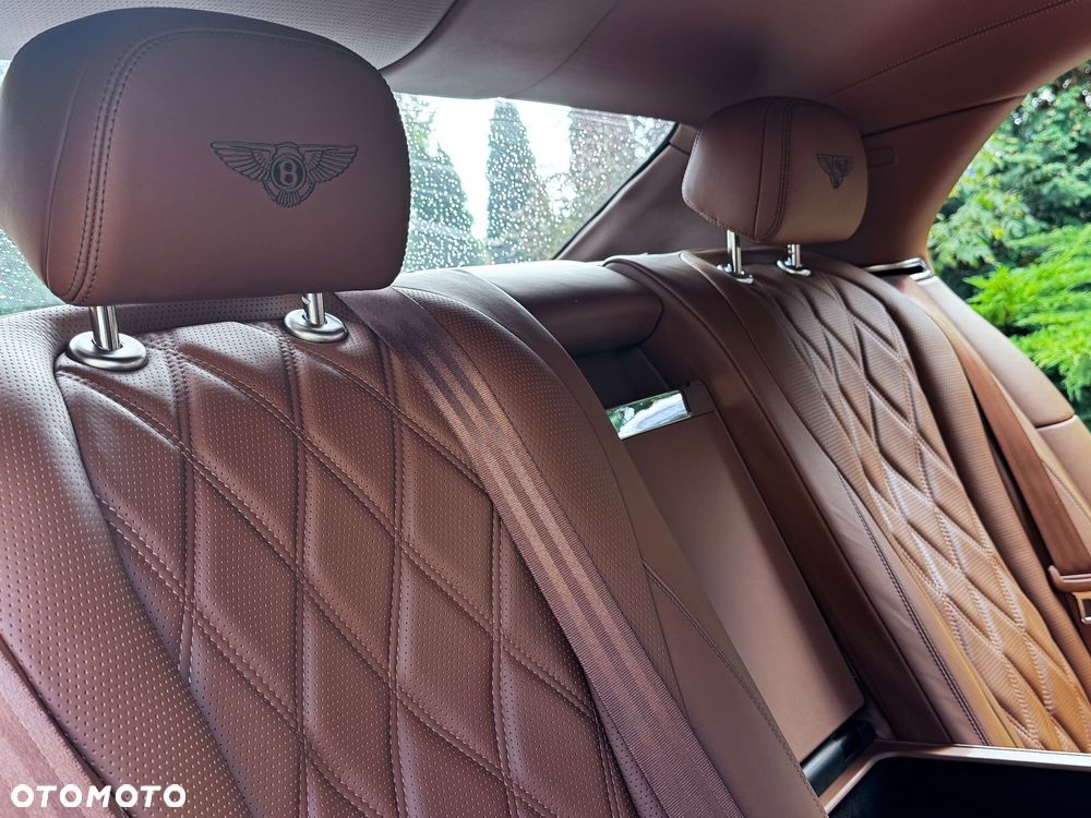 Bentley Flying Spur W12 - 26