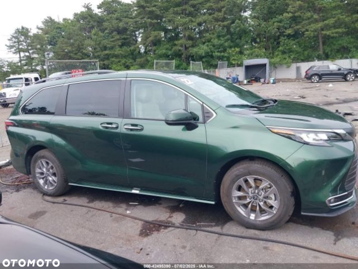 Toyota Sienna - 3