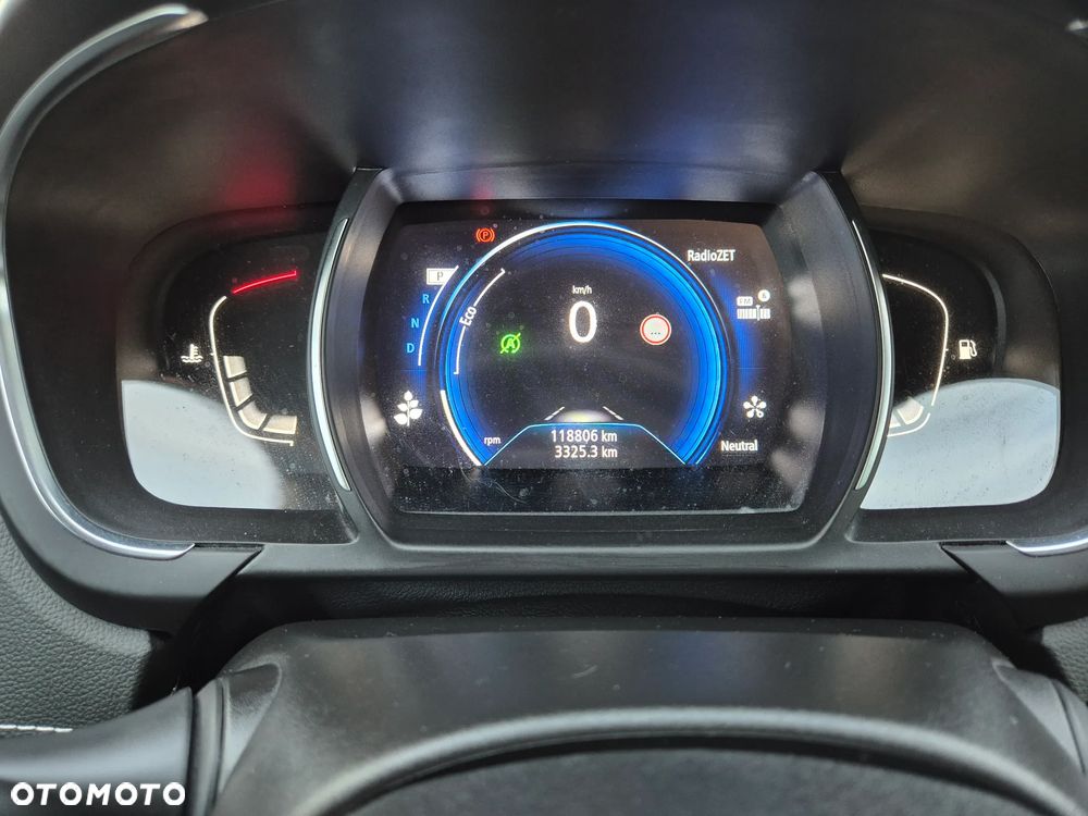 Renault Scenic - 16