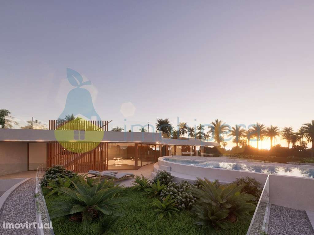 Moradia de Excelência Inspirada na Natureza Algarvia - Grande imagem: 2/17