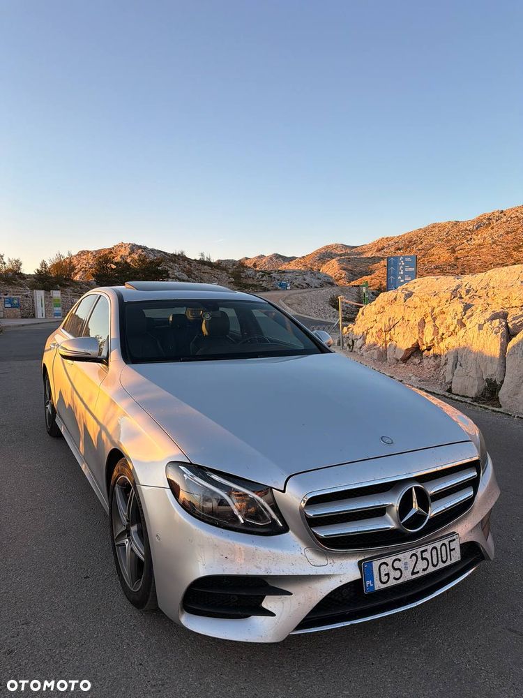 Mercedes-Benz Klasa E 300 9G-TRONIC - 13