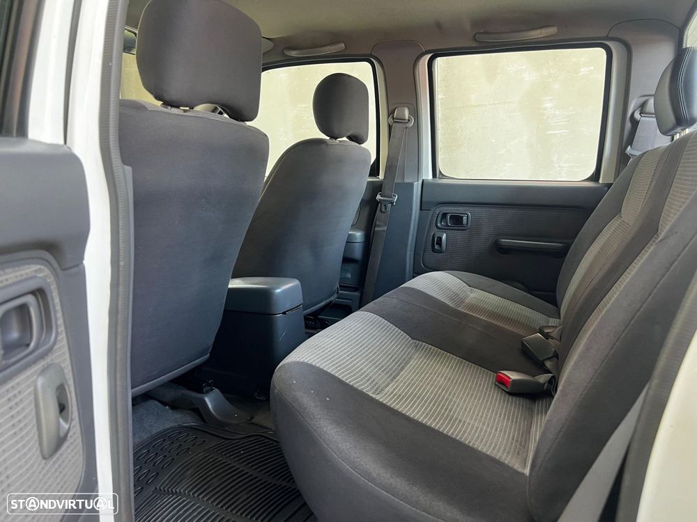 Nissan Navara - 11