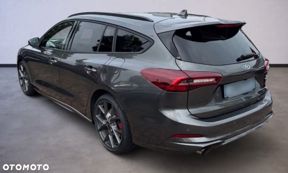 Ford Focus 2.3 EcoBoost ST X - 5