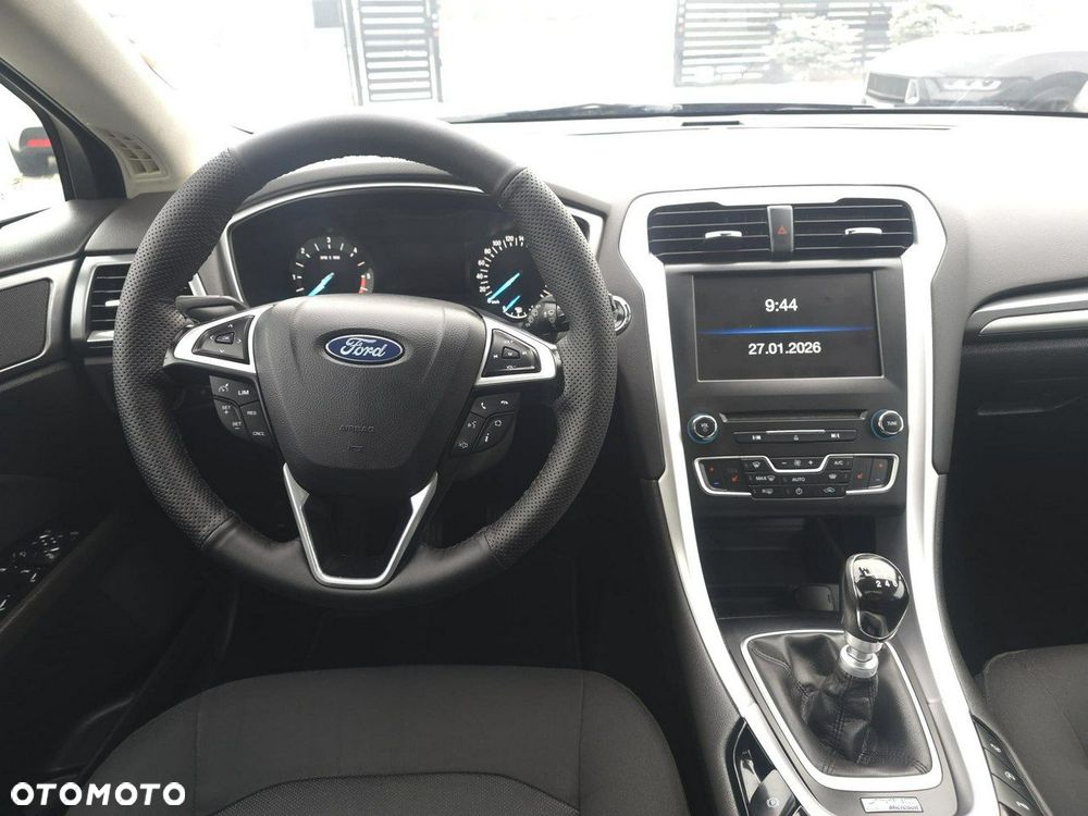 Ford Mondeo - 8