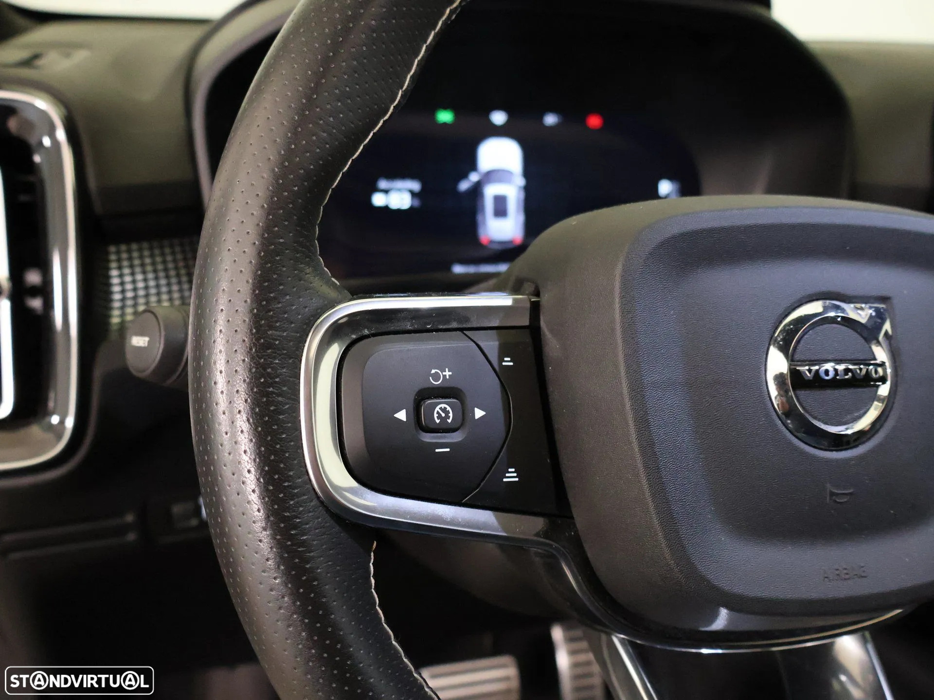 Volvo XC 40 P8 AWD Recharge RDesign - 10
