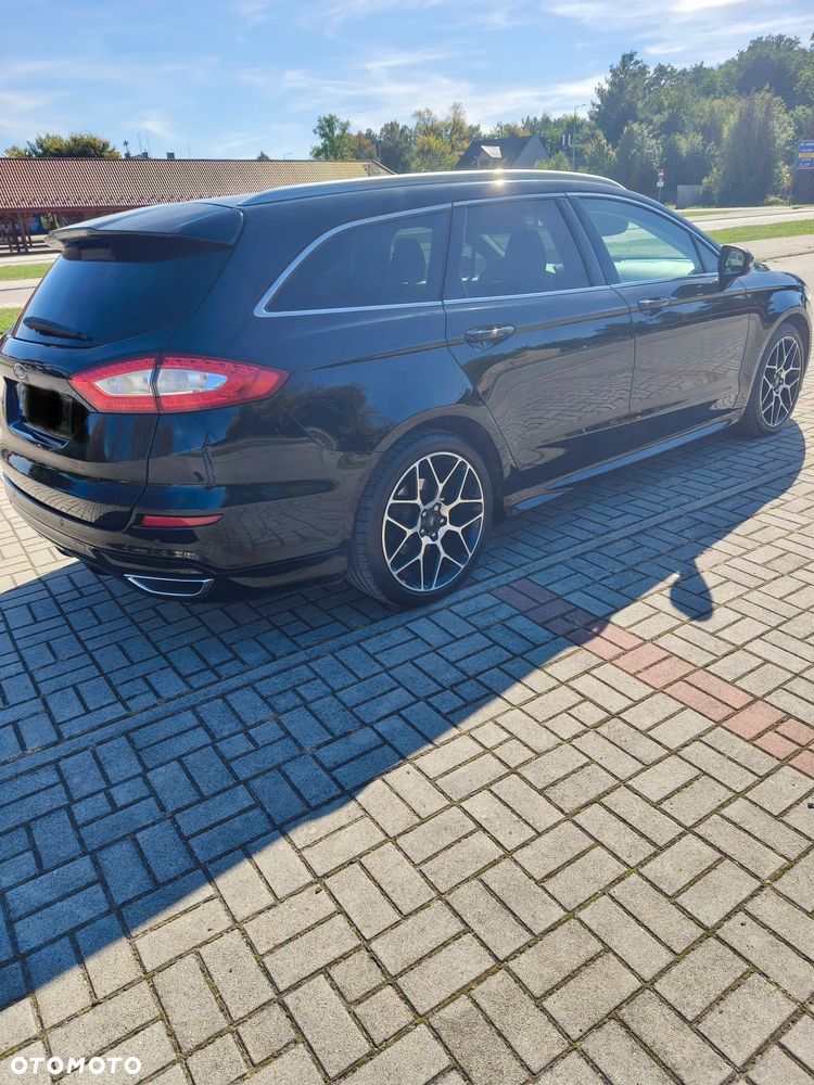 Ford Mondeo - 12
