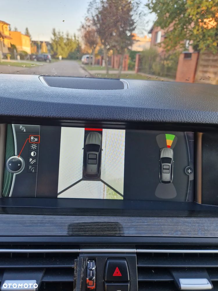 BMW Seria 5 530d Touring Luxury Line - 19