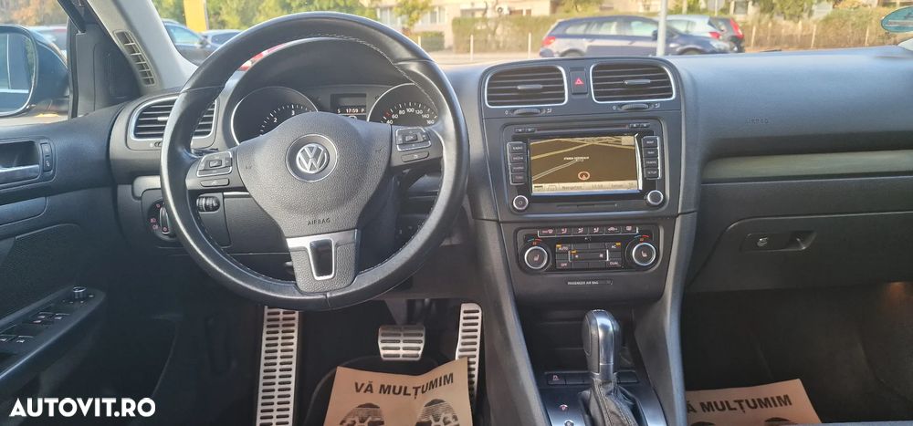 Volkswagen Golf 2.0 TDI BlueMotion Technology Comfortline DSG - 8