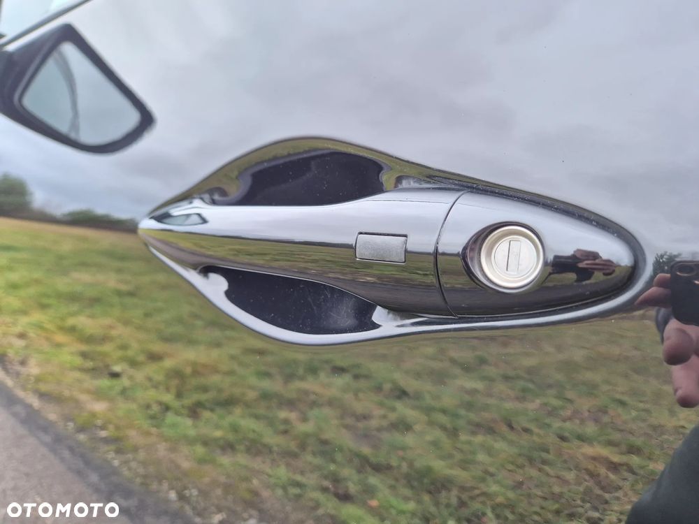 Hyundai ix35 1.7 CRDi Premium 2WD - 21