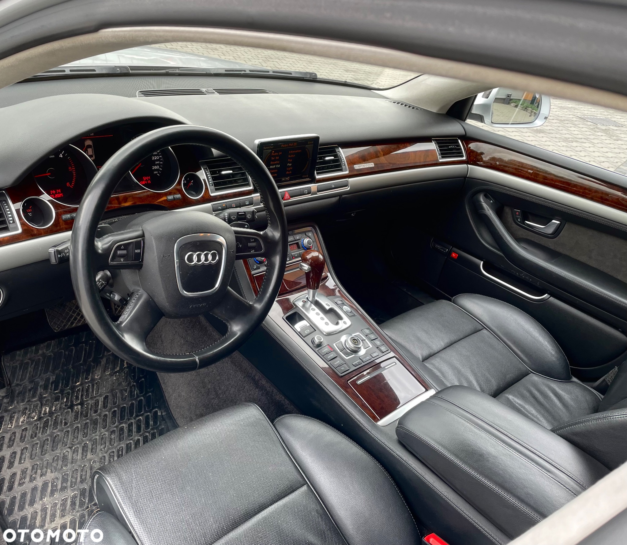 Audi A8 3.0 TDI L Quattro - 38