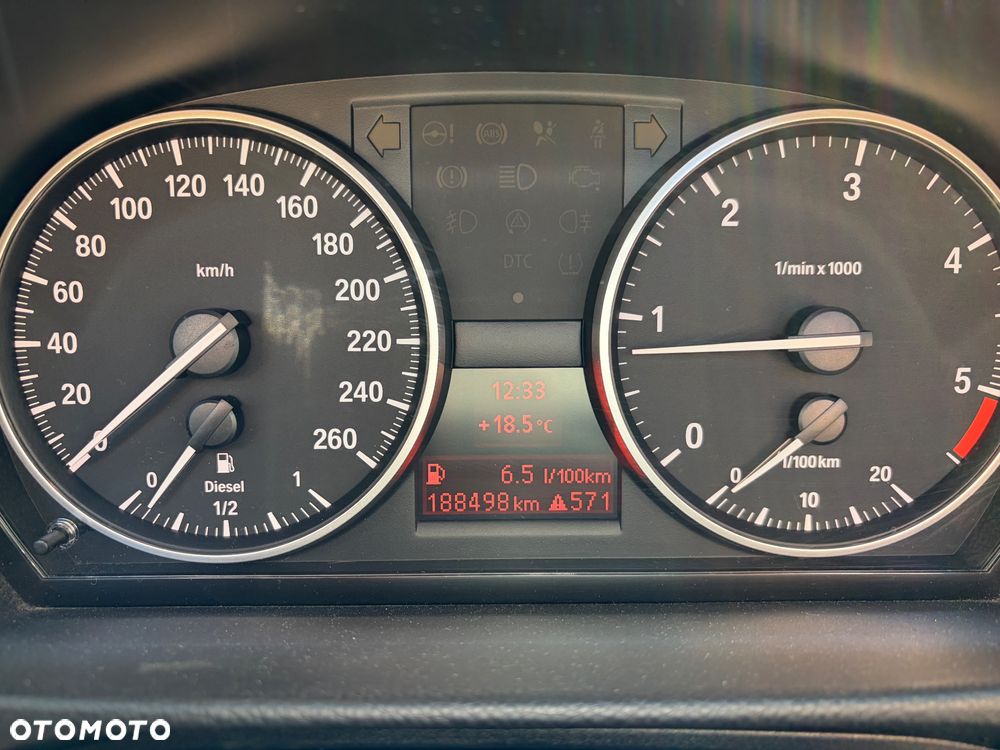 BMW Seria 3 318d - 13