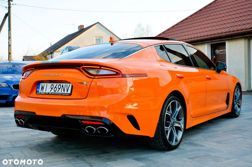 Kia Stinger - 9