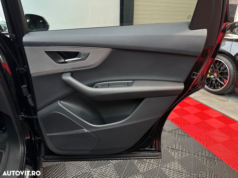 Audi Q7 50 TDI quattro Tiptronic - 24