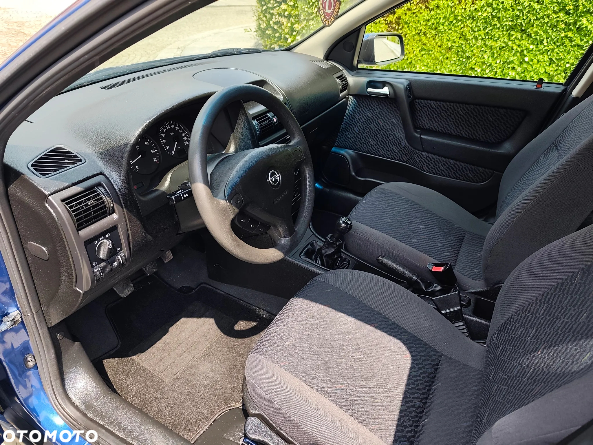 Opel Astra 1.6 - 8