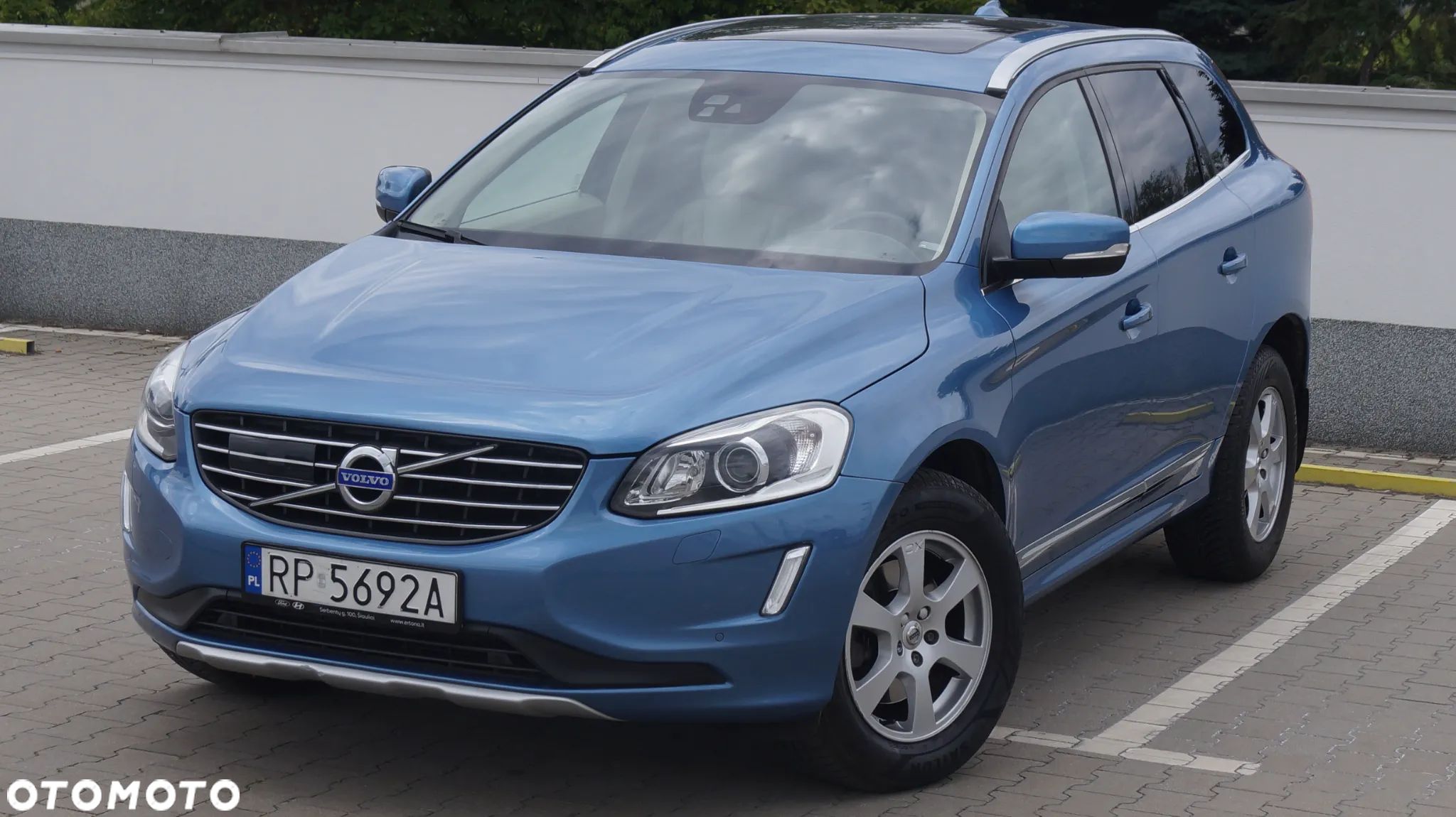 Volvo XC 60 - 1