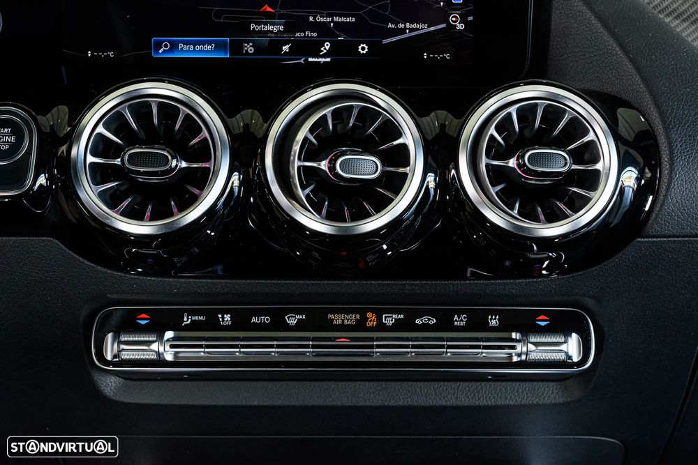 Mercedes-Benz GLA 250 e 8G-DCT AMG Line - 13