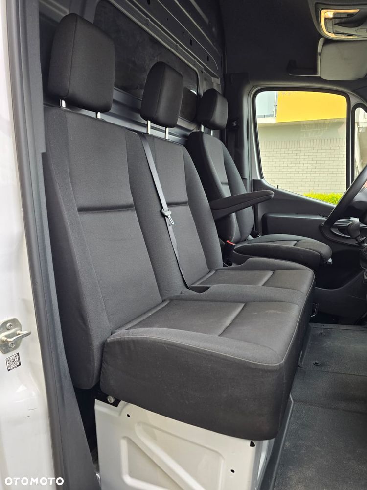 Mercedes-Benz SPRINTER 907 317 - 10