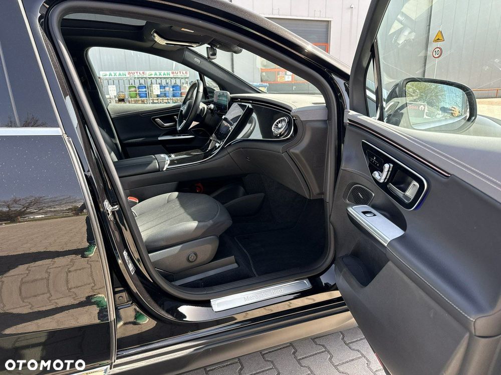 Mercedes-Benz EQE 350 89kWh 4-Matic AMG Line - 21