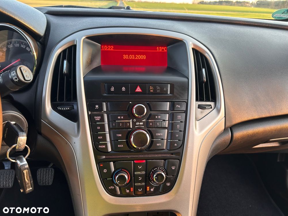 Opel Astra 1.6 Design Edition - 21