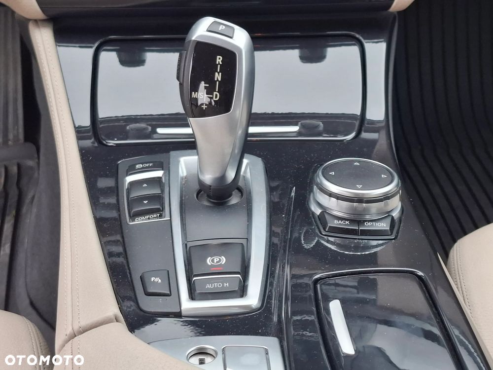 BMW Seria 5 518d Advantage - 20
