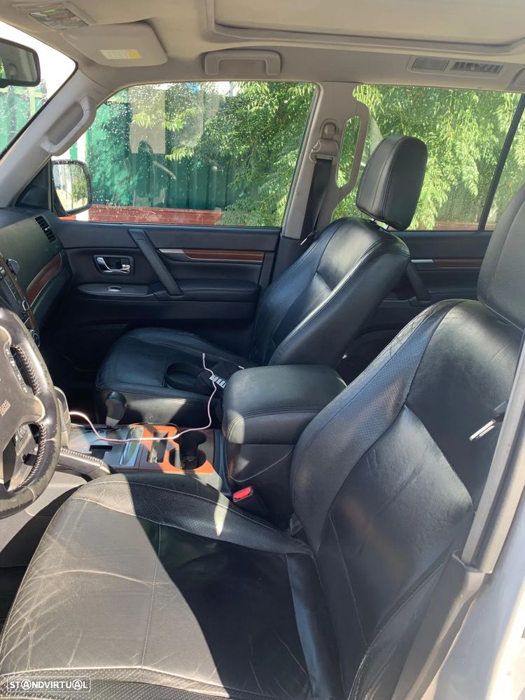 Mitsubishi Pajero 3.8 V6 Auto Instyle - 8