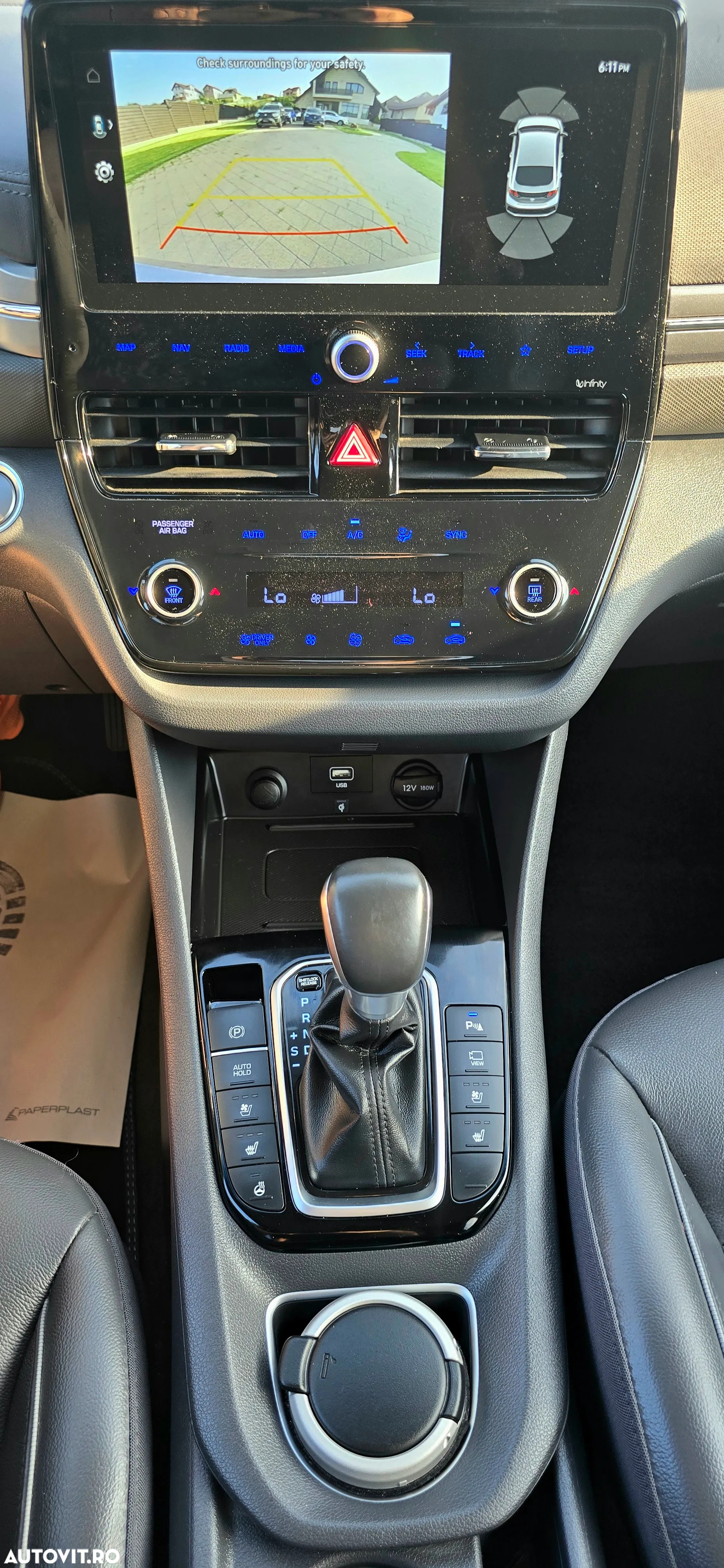 Hyundai IONIQ Hybrid 1.6 GDI Premium - 19