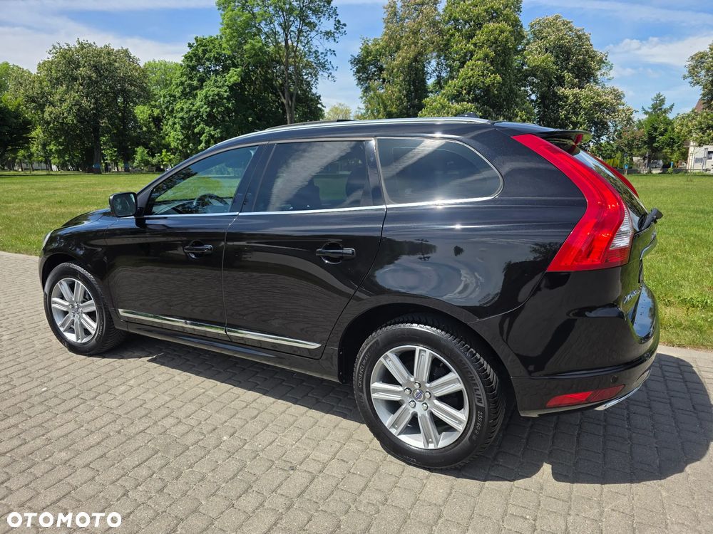 Volvo XC 60 D4 Geartronic Summum - 12