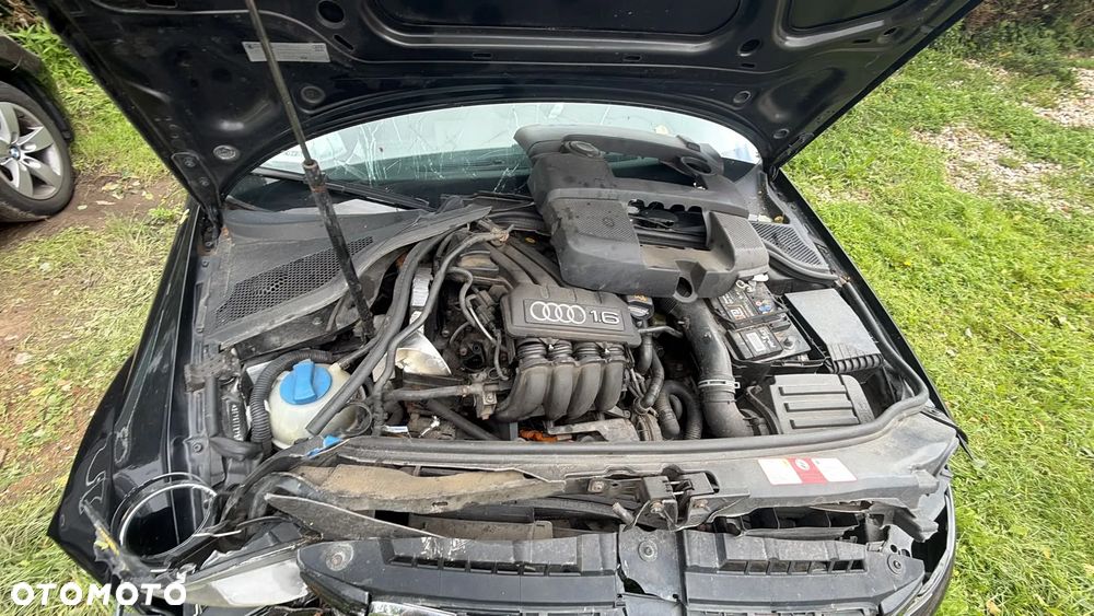 Audi A3 3-drzwiowe 1.6 FSI Ambiente - 16