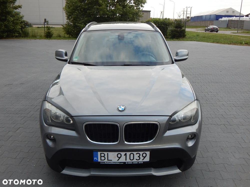BMW X1 sDrive18i xLine - 12
