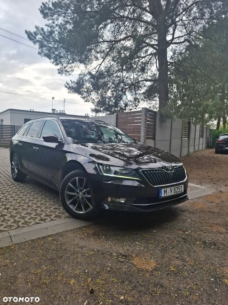 Skoda Superb 1.4 TSI ACT DSG Ambition - 2