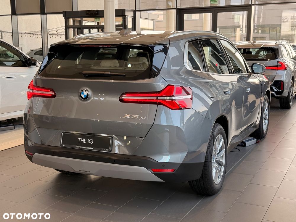 BMW X3 20 xDrive - 4