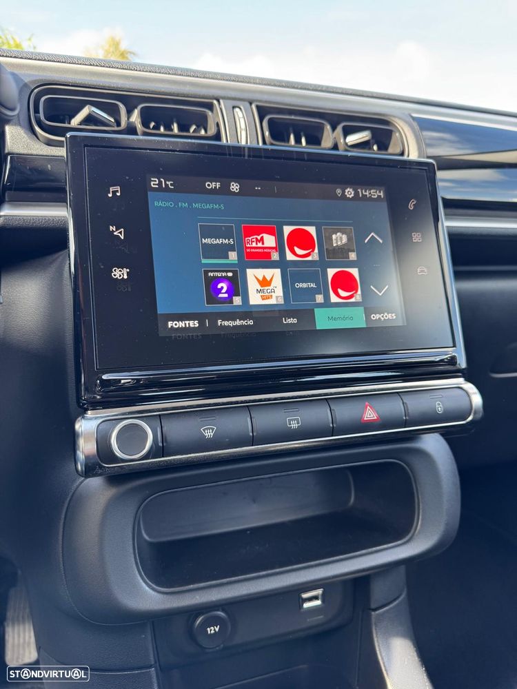 Citroën C3 1.2 PureTech Shine - 23