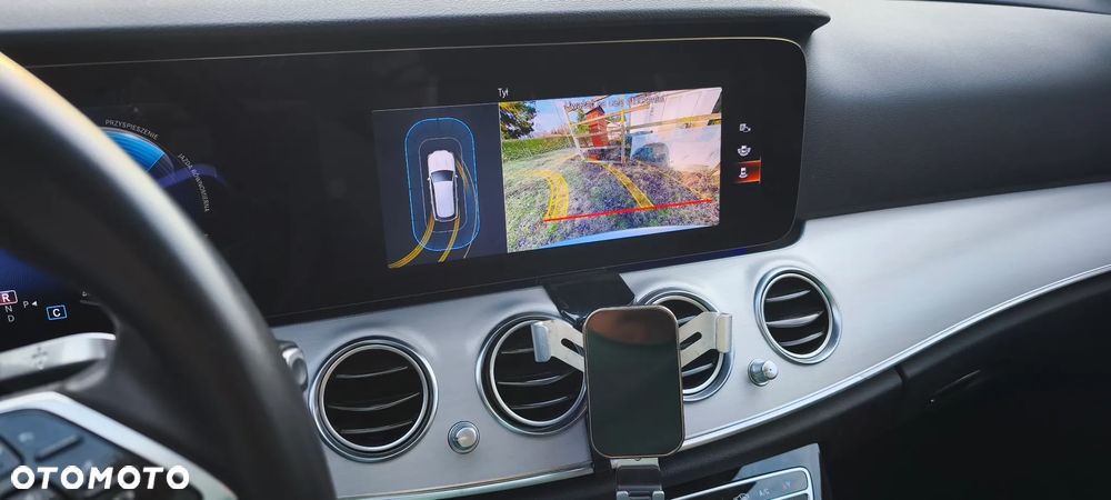 Mercedes-Benz Klasa E 220 d 9G-TRONIC Avantgarde - 24