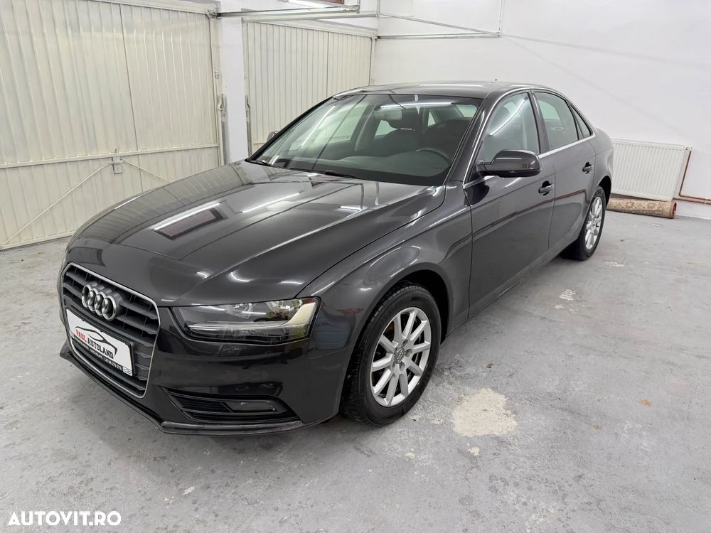 Audi A4 2.0 TDI DPF Attraction - 4