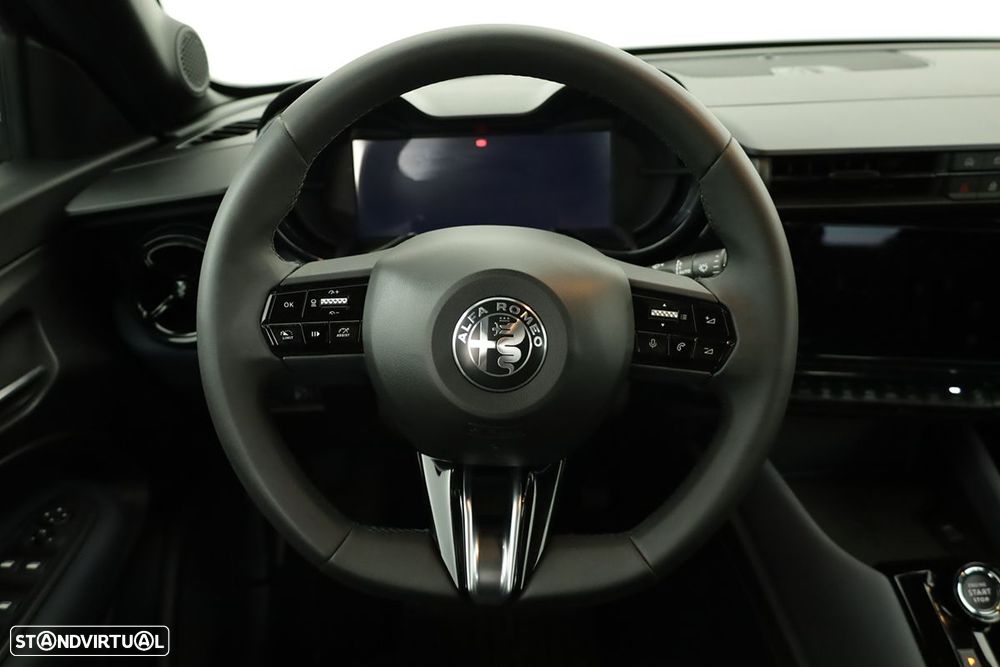 Alfa Romeo Junior Elletrica 50 kWh - 16