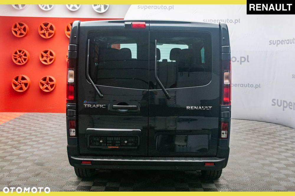 Renault Trafic - 11