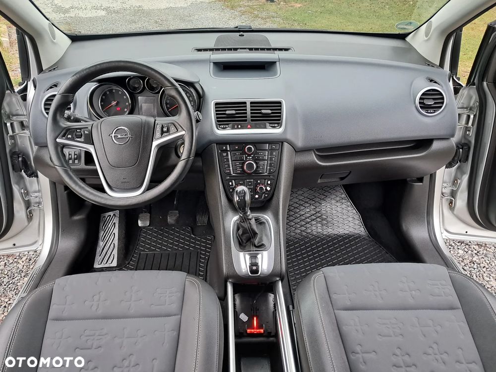 Opel Meriva 1.4 T Cosmo S&S - 8