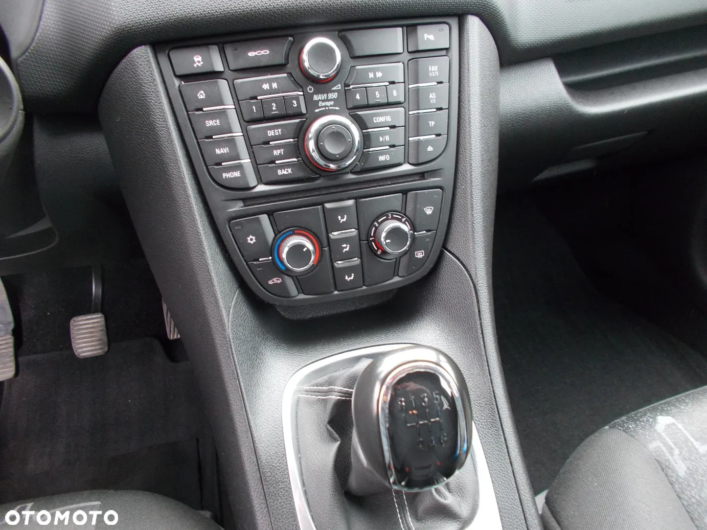 Opel Meriva 1.6 CDTI Essentia S&S - 22