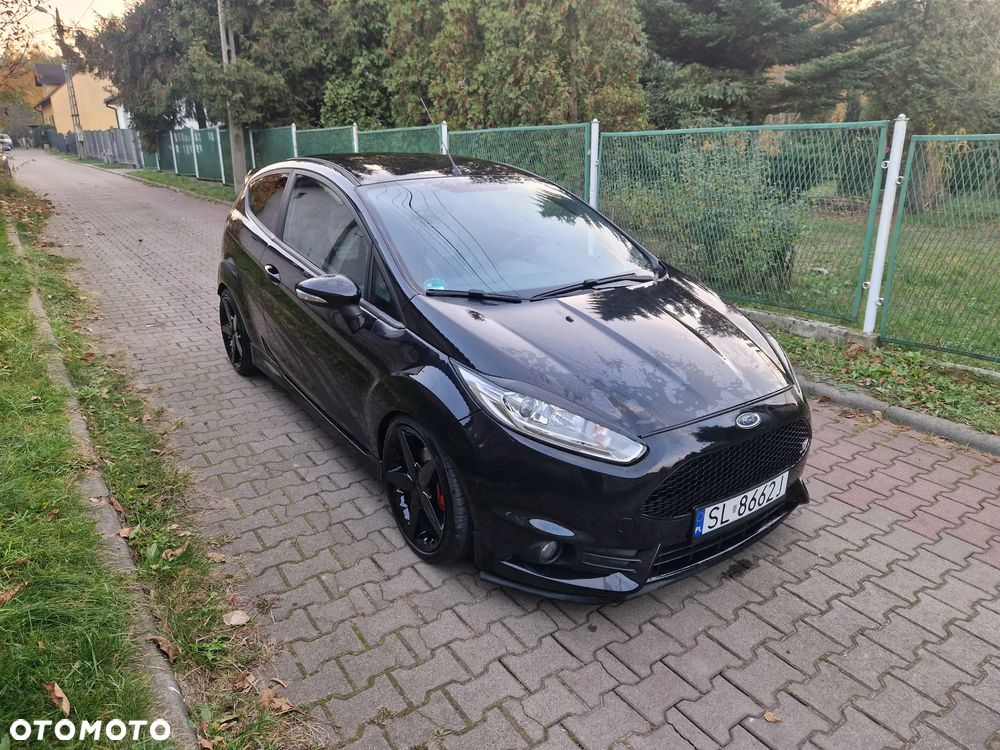 Ford Fiesta 1.6 EcoBoost ST - 2