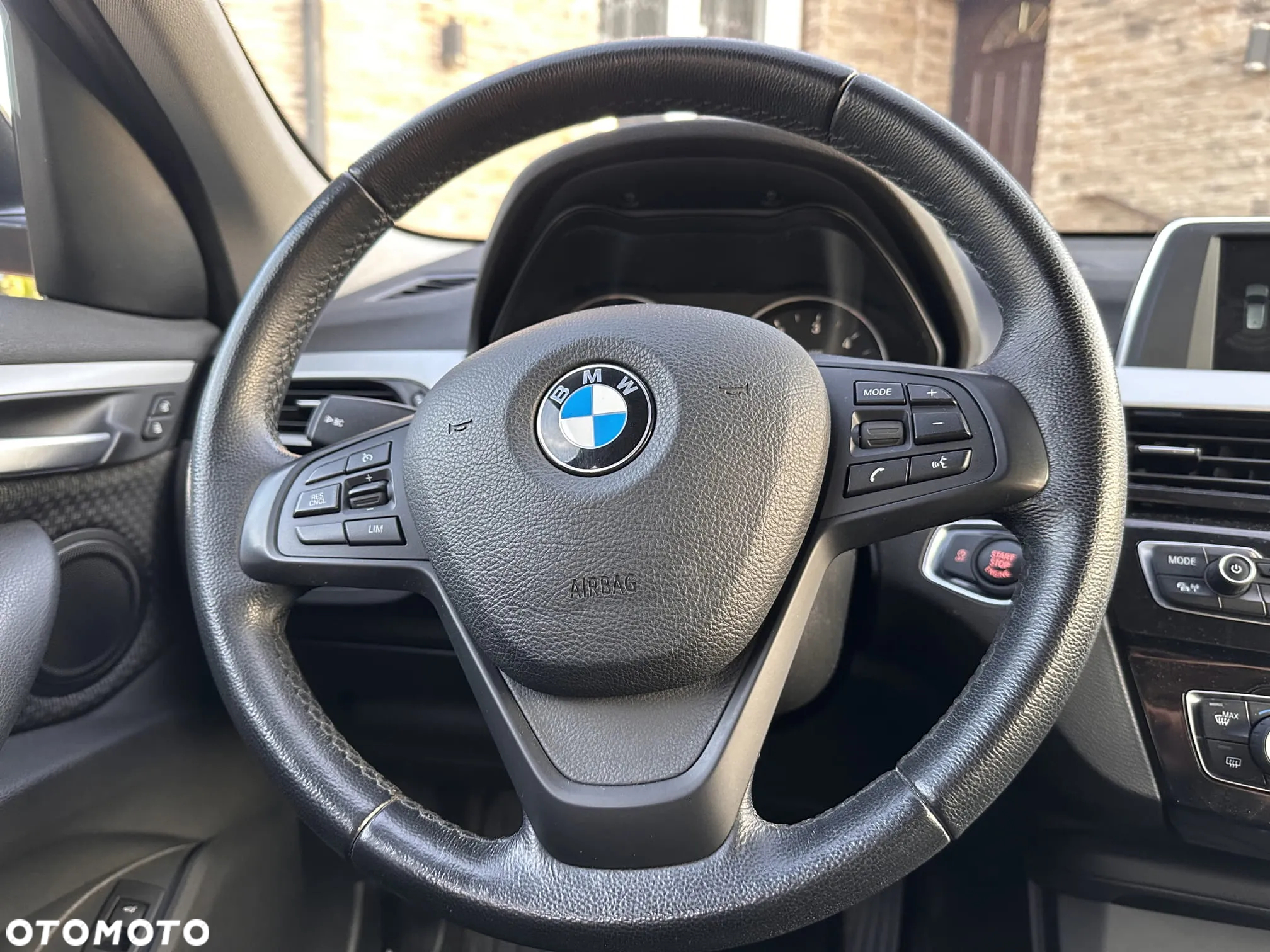 BMW X1 sDrive20d - 23