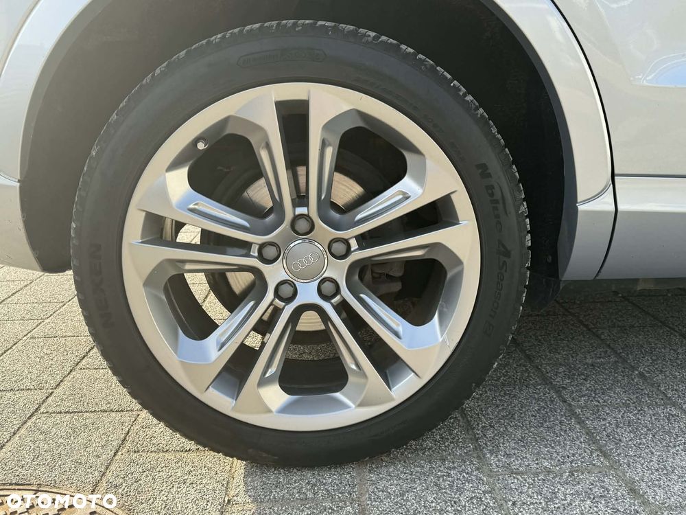 Audi Q3 2.0 TFSI Quattro S tronic design - 5