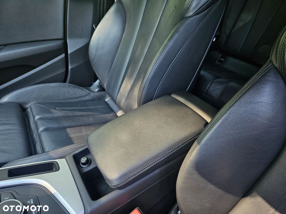 Audi A4 Avant 40 TFSI design - 19